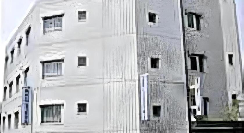 Kochi Business Hotel Bekkan מראה חיצוני תמונה
